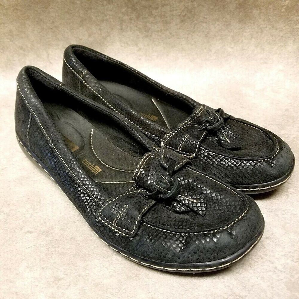 Clarks Womens  261304034035 Size 6 Black  Slip On Comfort Loafer